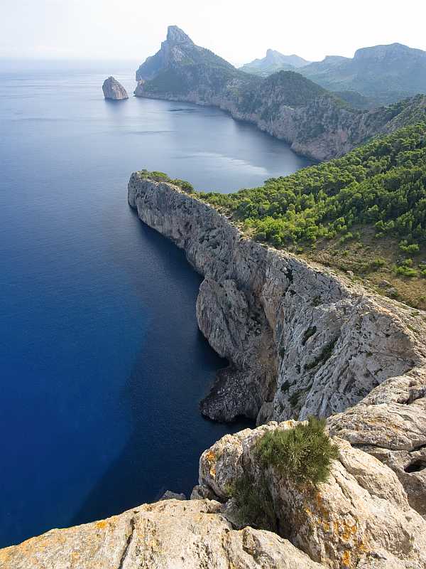 Küste von Mallorca (Foto: Anobis / Fotolia) Küste von Mallorca (Foto: Anobis / Fotolia)